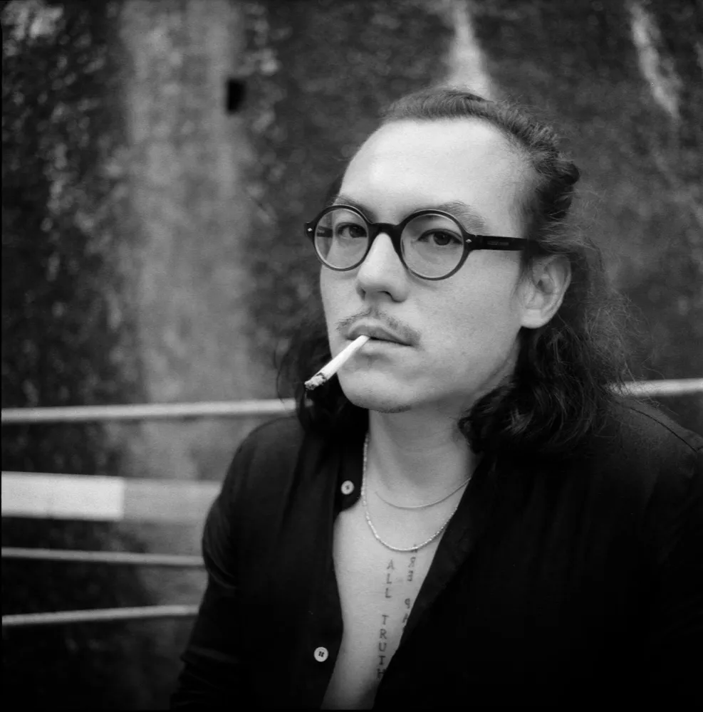 Paradox, portrait